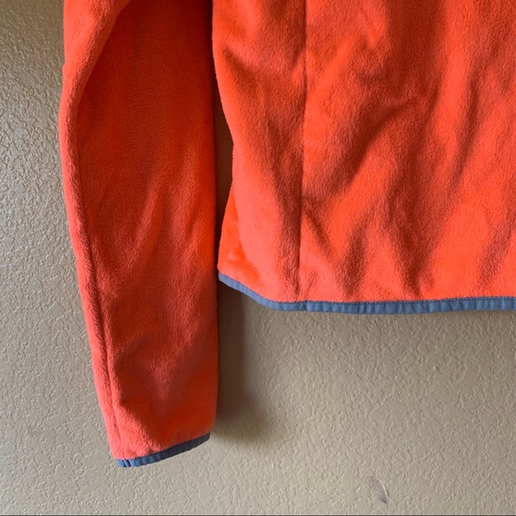 PINK Victoria’s Secret Coral/Peach Fuzzy (Soft) Zip Up Jacket - Size Small - Picture 4 of 8
